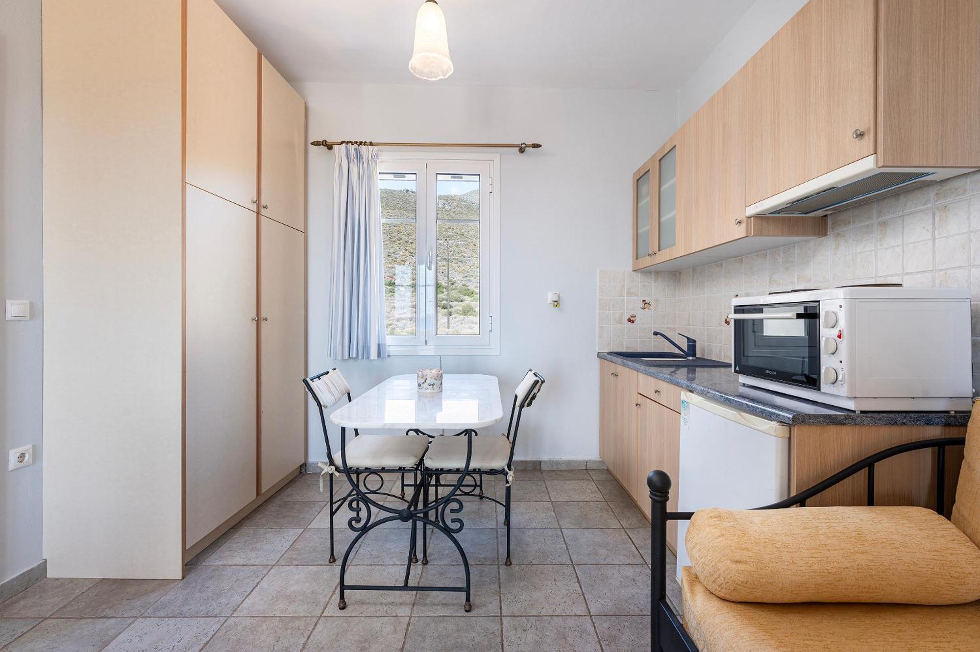 Agnadi Blue Apartments Diakofti Bagian luar foto