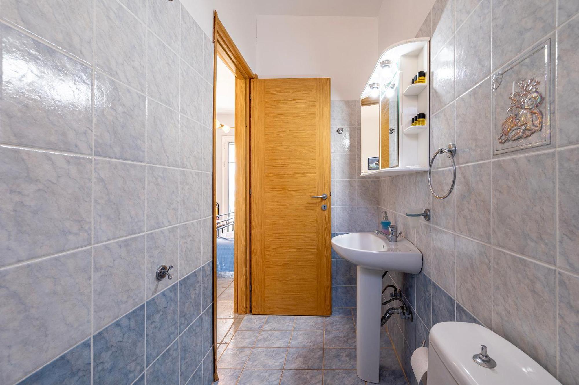 Agnadi Blue Apartments Diakofti Bagian luar foto