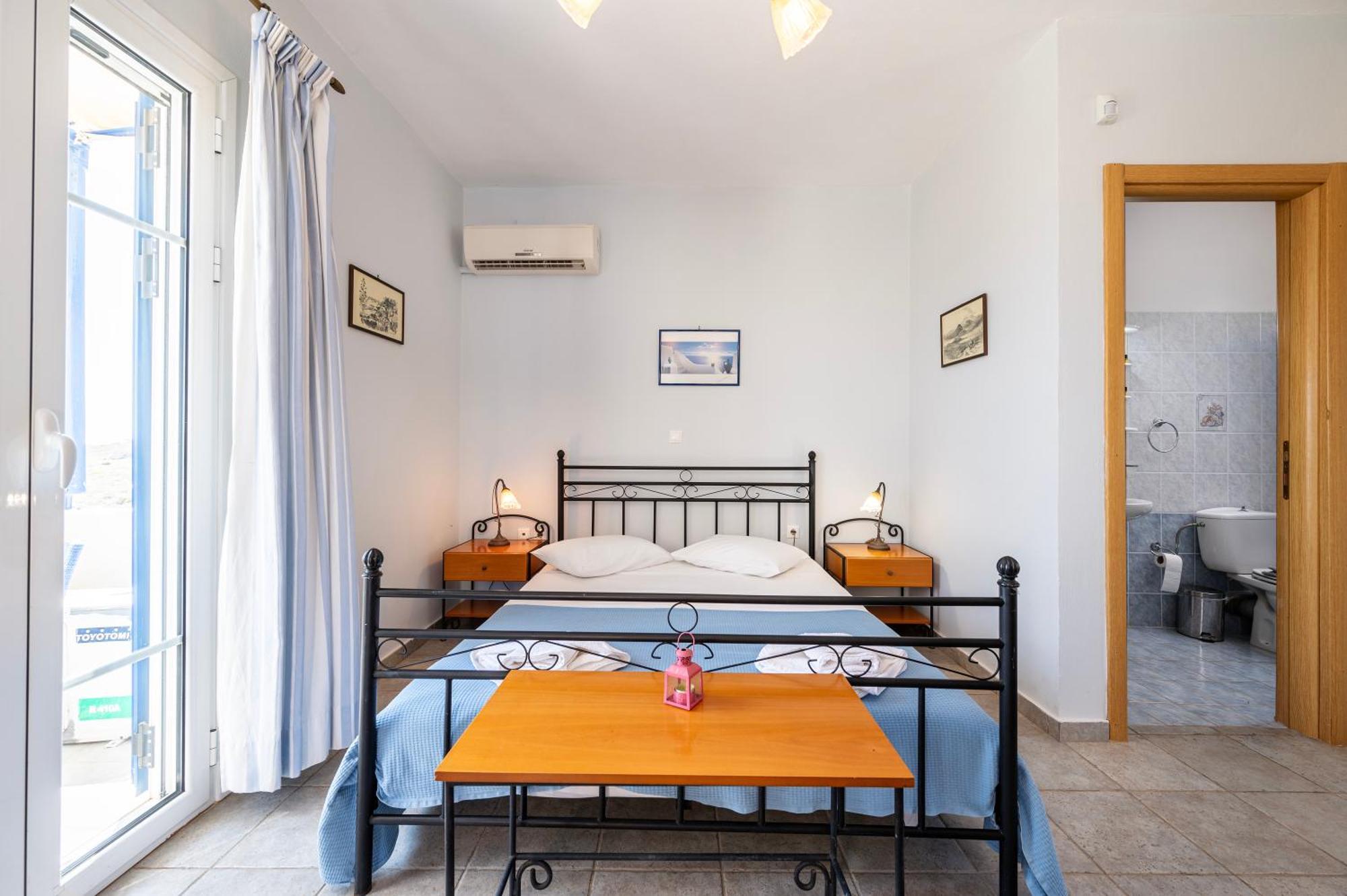 Agnadi Blue Apartments Diakofti Bagian luar foto